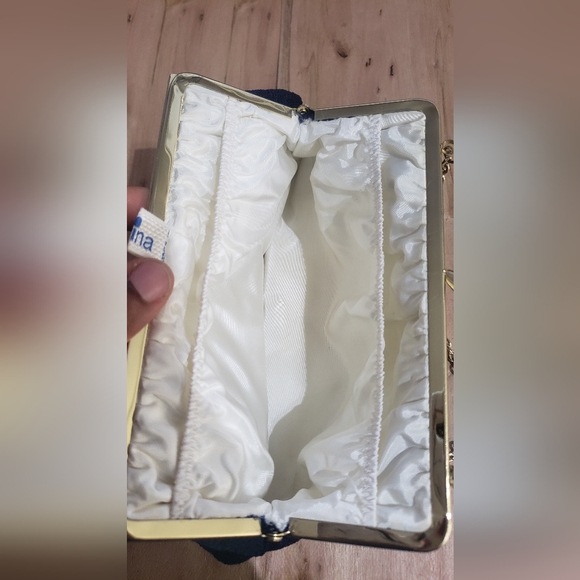 Sapphire clutch purse - small evening bag w/white satin - Sorina made in Denmark - Picture 6 of 8